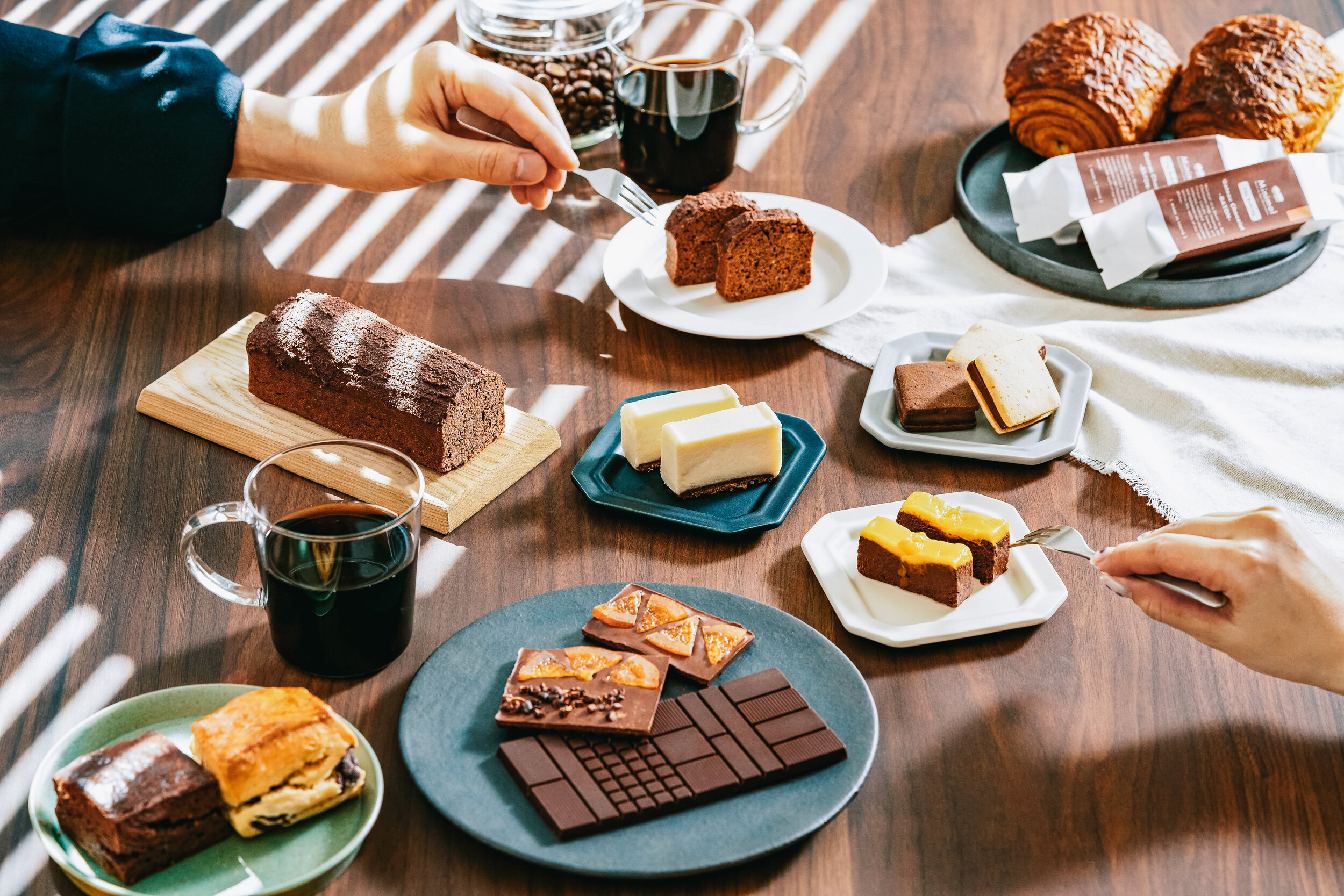 Minimal Bean to Bar Chocolate