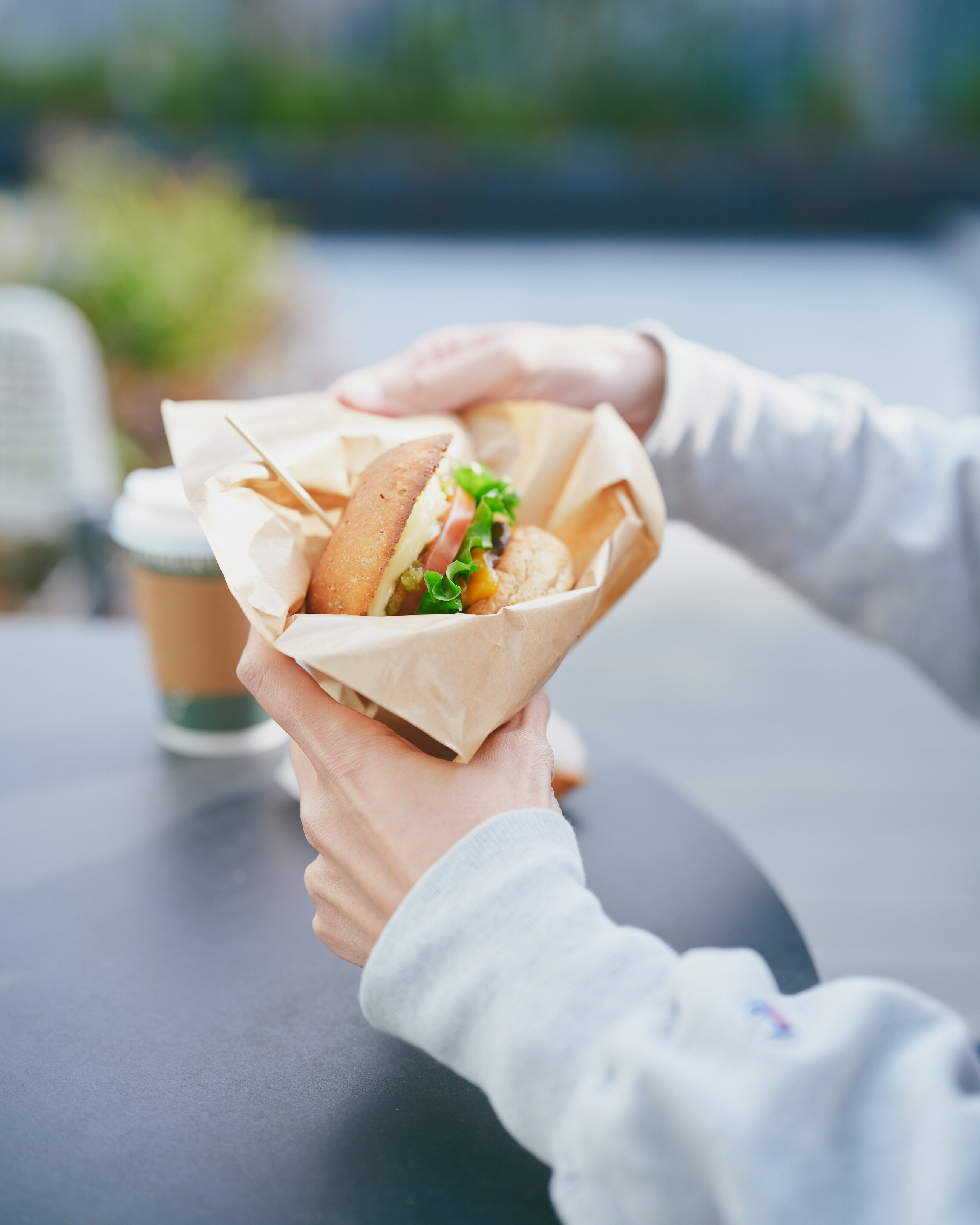 テイクアウトで楽しめるショップのご案内